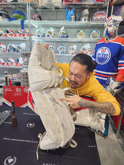 BREAKING: MARTIN BRODEUR Goalie Pads 2010 OLYMPICS GOLD MEDAL Photomatched"