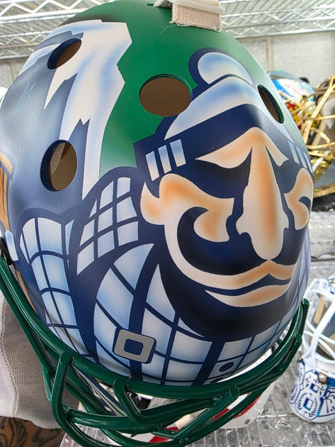 Such a DELICIOUS MATTE FINISH on this 2011 ROBERTO LUONGO 