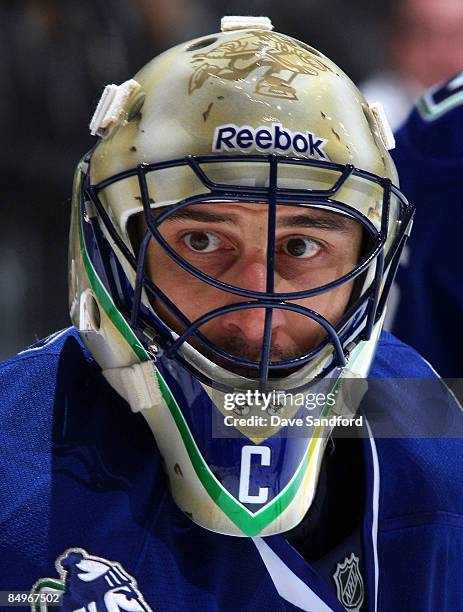Presale: Roberto Luongo Signed Goalie Mask 2009 Vancouver CAPTAIN Signature Edition Autographed Tribute