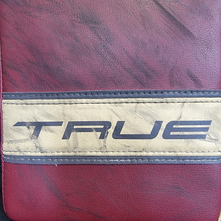 Ann-Renee Desbiens Game Used Goalie Pads 2023-24 Victoire De Montreal Inaugural Season Worn True Set Pads + Glove + Blocker Signed and Inscribed AS-03302