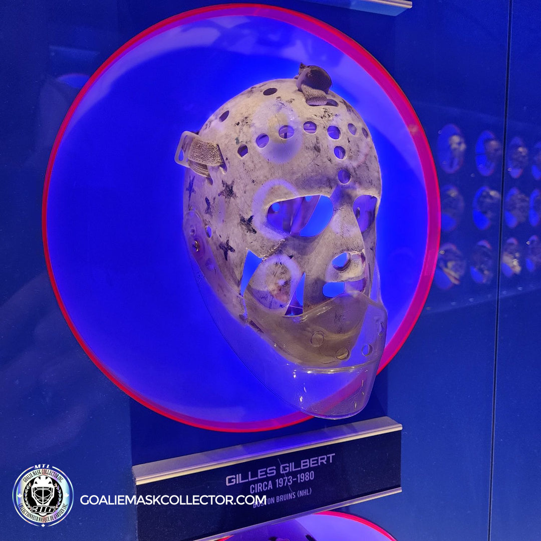 Gilles Gilbert Goalie Mask Boston Bruins 1973/80 HHOF Hockey Hall of Fame. Goalie Mask Collector.