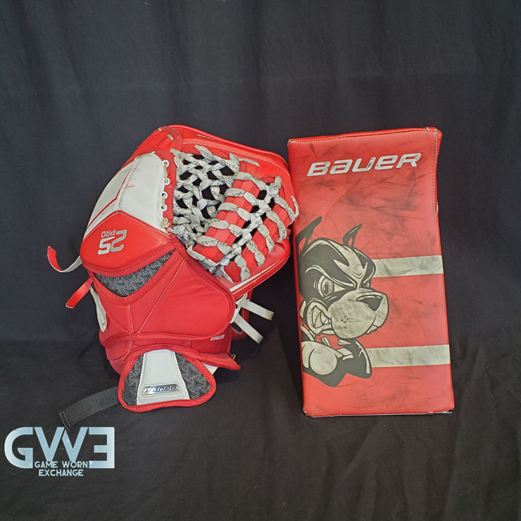 Jake Oettinger Game Worn Used Goalie Pads & Glove Set 2018-19 Boston University BU Last Season AS-03151