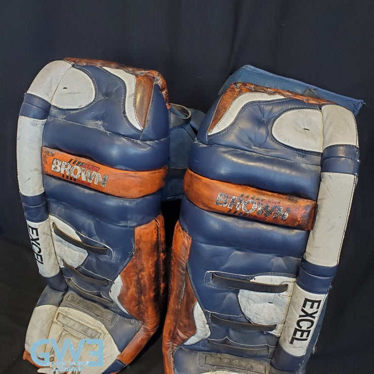 John Vanbiesbrouck Game Worn Pads Photomatched to New York Islanders and New Jersey Devils AS-02999