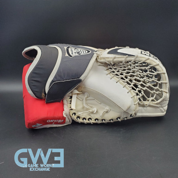 Martin Brodeur Signed Glove & Blocker Set CCM Game Model New Jersey Devils AS-03061