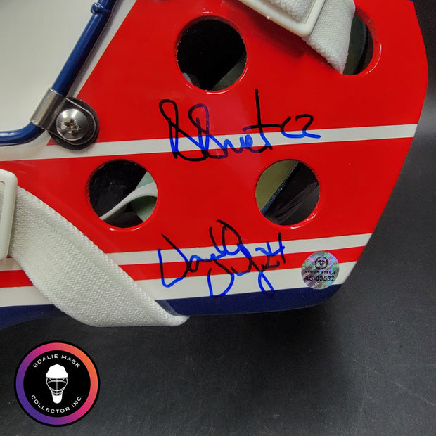 Patrick Roy Signed Goalie Mask Full Team Montreal Canadiens 1993 Stanley Cup Winning Team Autographed AS-03532