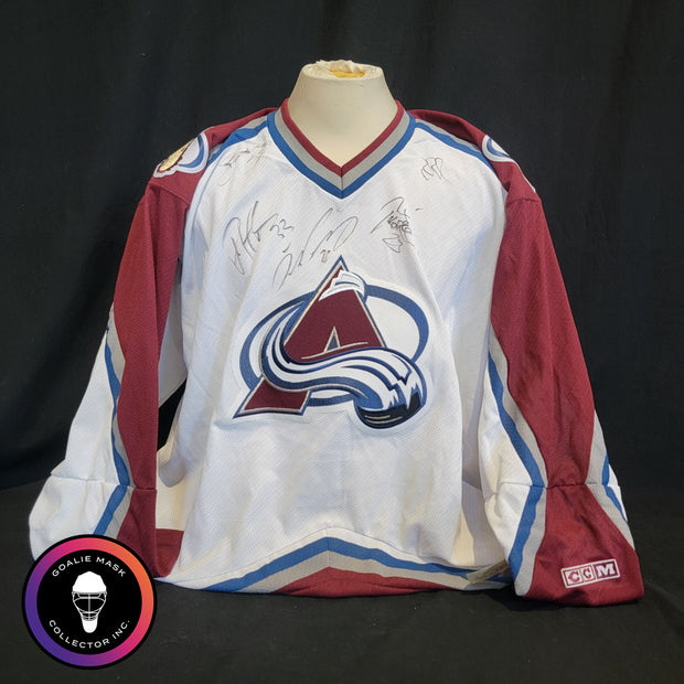 Patrick Roy 2001-2002 Colorado Avalanche Team-Signed Jersey CCM XL Autographed by Roy, Sakic, Forsberg, Blake, Hejduk AS-03522