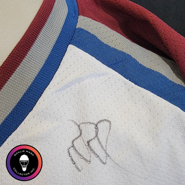 Patrick Roy 2001-2002 Colorado Avalanche Team-Signed Jersey CCM XL Autographed by Roy, Sakic, Forsberg, Blake, Hejduk AS-03522