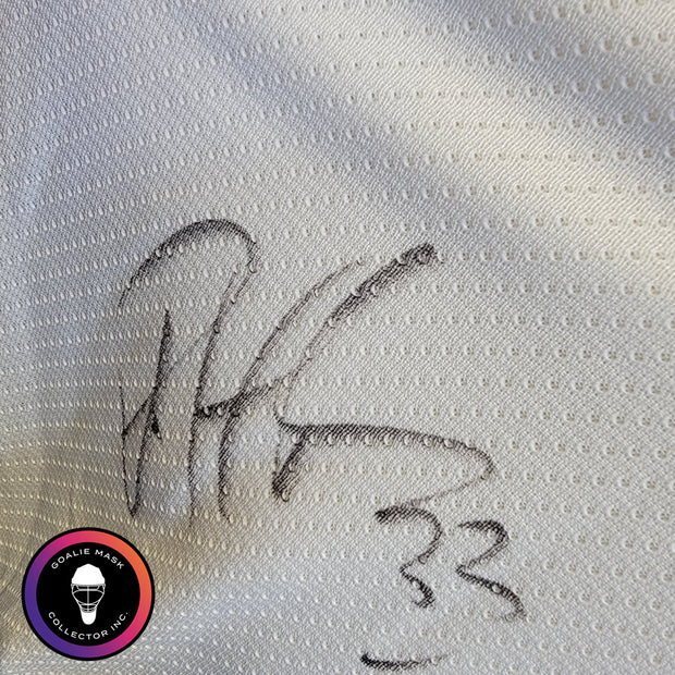 Patrick Roy 2001-2002 Colorado Avalanche Team-Signed Jersey CCM XL Autographed by Roy, Sakic, Forsberg, Blake, Hejduk AS-03522