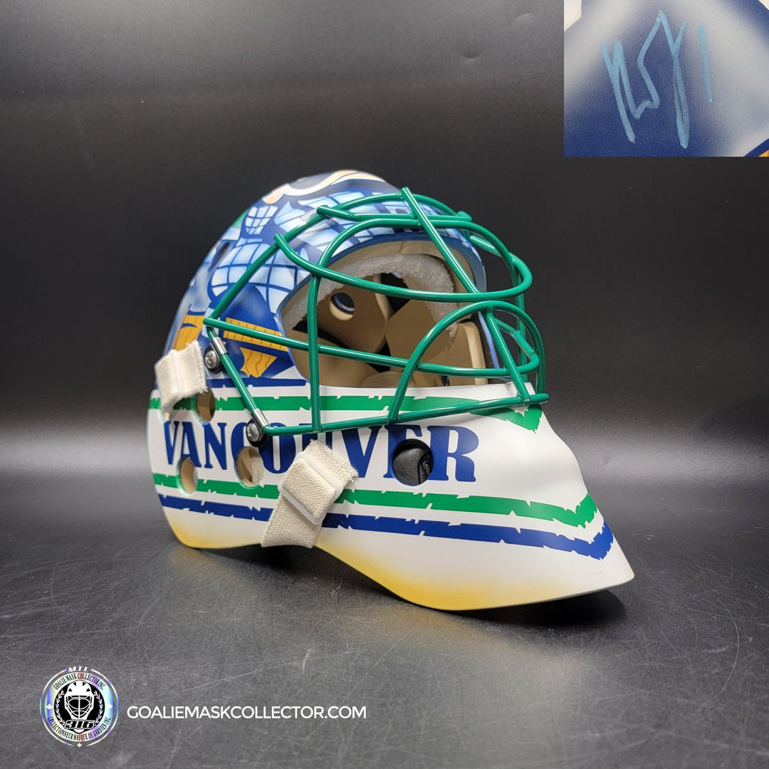Roberto Luongo Goalie Mask Signed 2011 Vancouver "Johnny Canuck" Signature Edition Tribute. Goalie Mask Collector.
