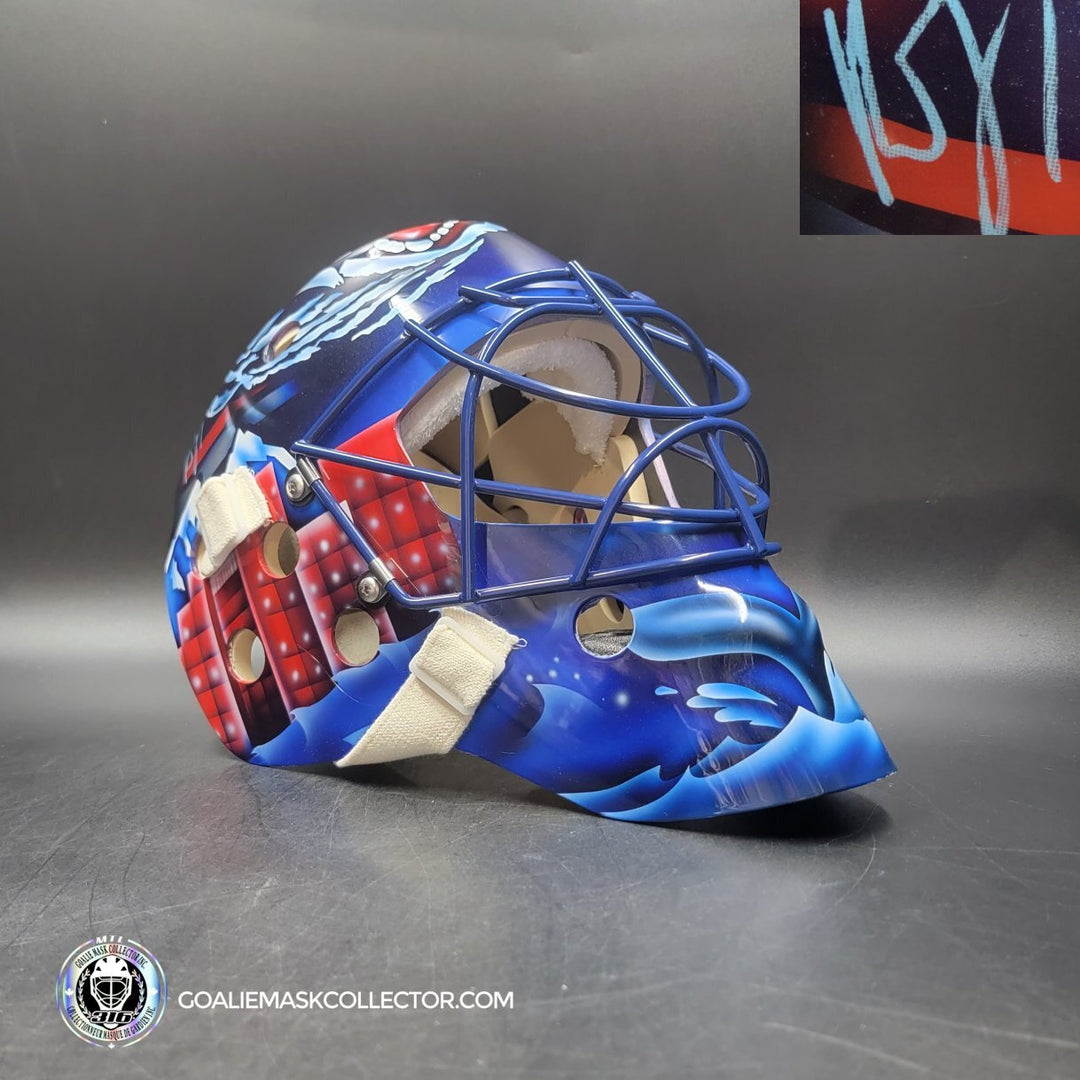 Roberto Luongo Signed Goalie Mask 2006 Vancouver FIRST YEAR Signature Edition Tribute. Goalie Mask Collector.