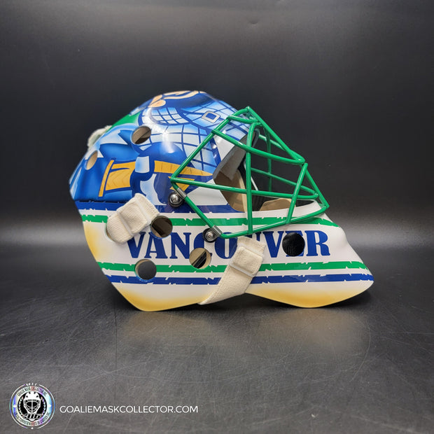 Roberto Luongo Signed Goalie Mask 2009 Vancouver CAPTAIN Signature Edition Autographed Tribute
