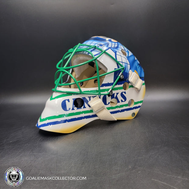 Roberto Luongo Signed Goalie Mask 2009 Vancouver CAPTAIN Signature Edition Autographed Tribute