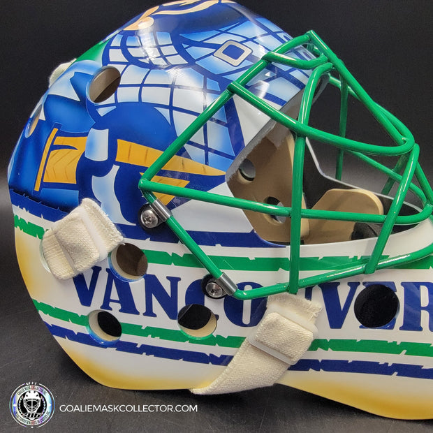 Roberto Luongo Signed Goalie Mask 2009 Vancouver CAPTAIN Signature Edition Autographed Tribute