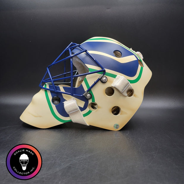 Roberto Luongo Signed Goalie Mask 2013 Vancouver RETRO V2 Signature Edition Autographed Tribute