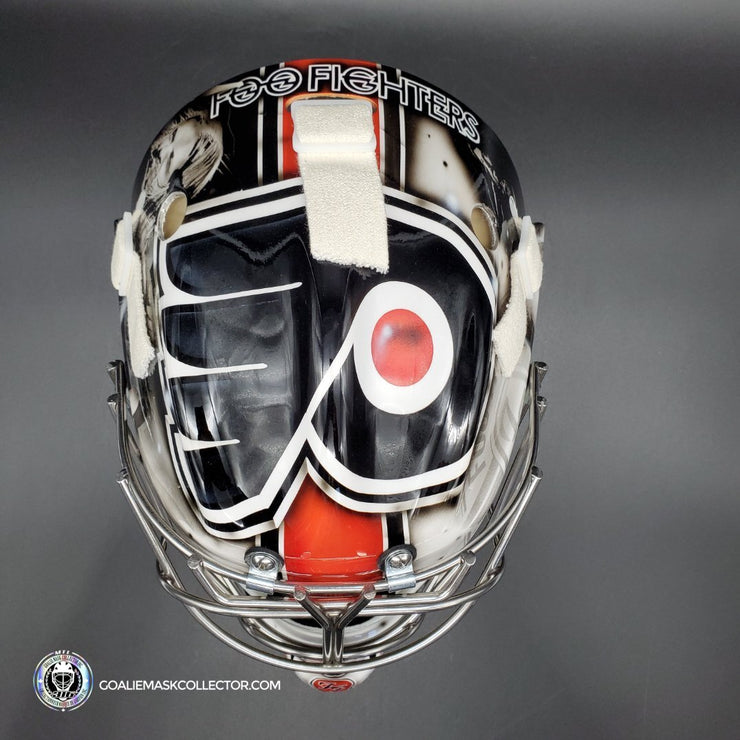 Philadelphia Flyers Goalie CARTER HART Pays Tribute To His Dad's Favourite  Band FOO FIGHTERS With New Mask - BraveWords