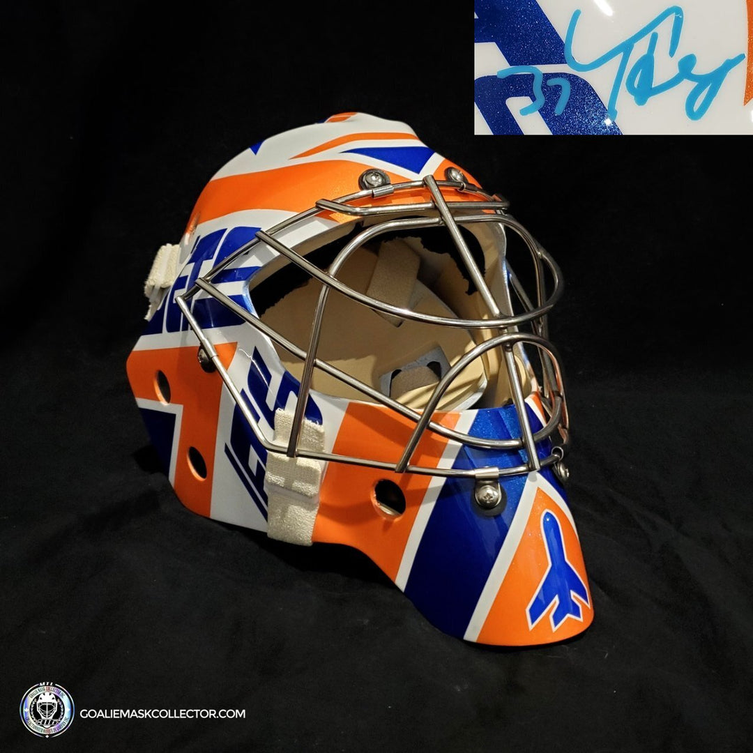 Connor Hellebuyck Signed Goalie Mask Winnipeg 2018 2019 Heritage V2 Signature Edition. Goalie Mask Collector.