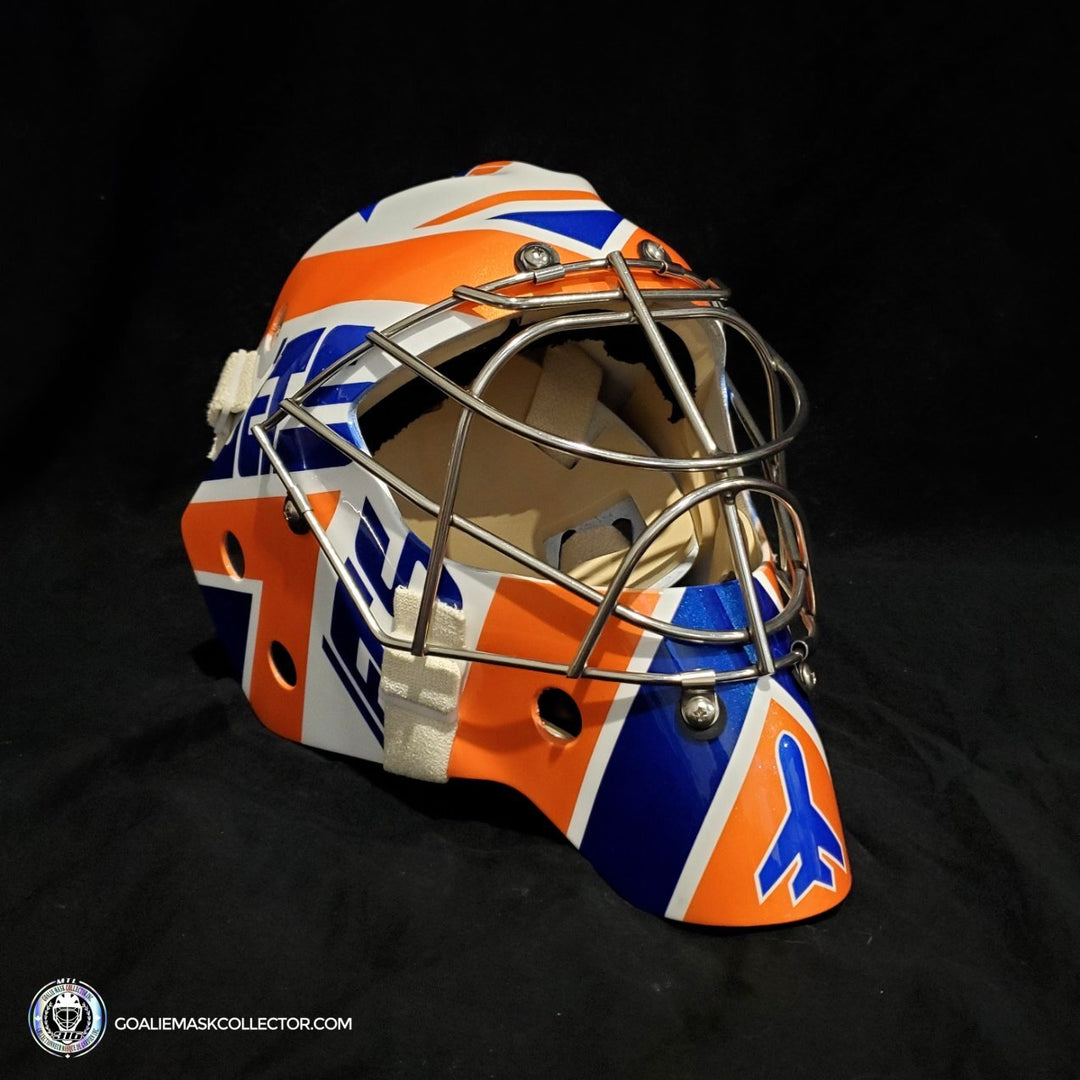 Connor Hellebuyck Signed Goalie Mask Winnipeg 2018 2019 Heritage V2 Signature Edition. Goalie Mask Collector.