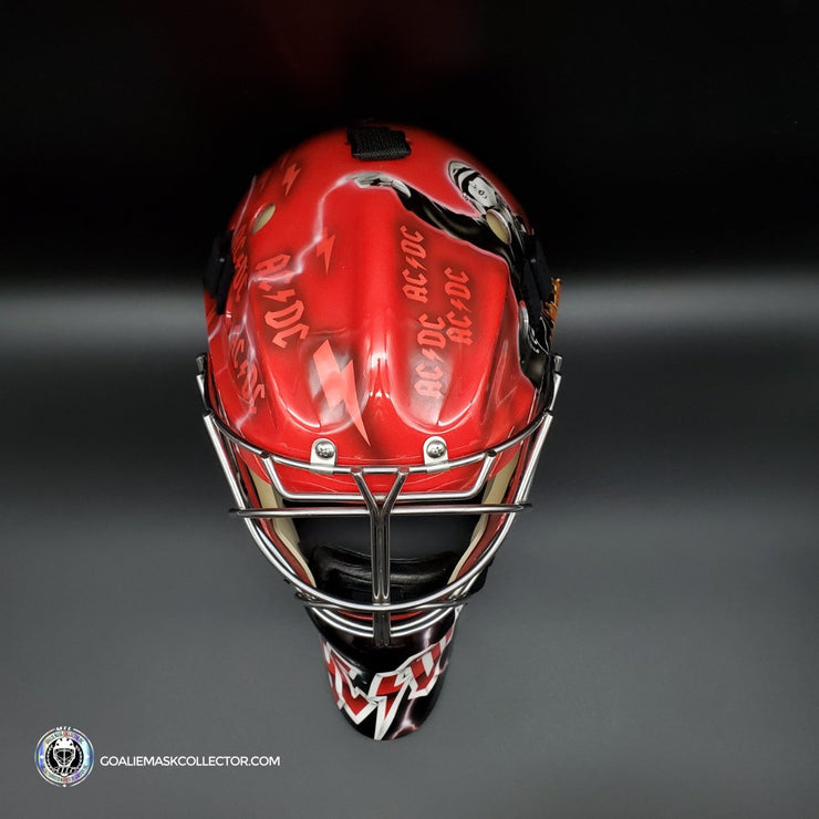 Stz'uminus First Nation artist helps design new goalie mask for