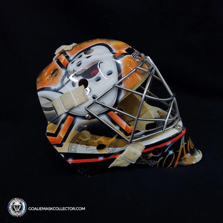 Closeup of goalie mask, equipment of Anaheim Mighty Ducks goalie Ilya  News Photo - Getty Images