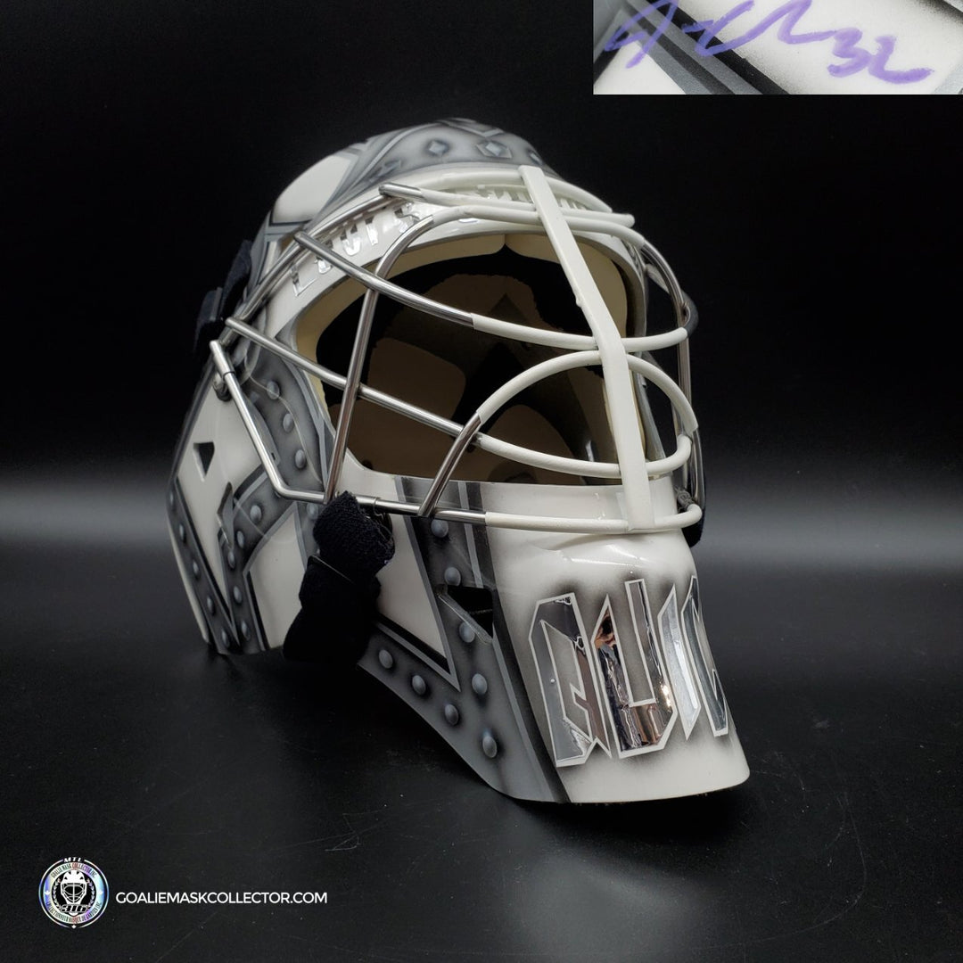 Jonathan Quick Signed Goalie Mask Los Angeles 2015 Stadium Series Painted On Sportmask X8 PRO Signature Edition. Goalie Mask Collector.