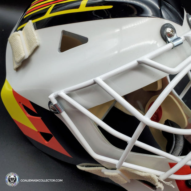 Kirk McLean Signed Goalie Mask Vancouver Yellow V2 Signature Edition A –  Goalie Mask Collector