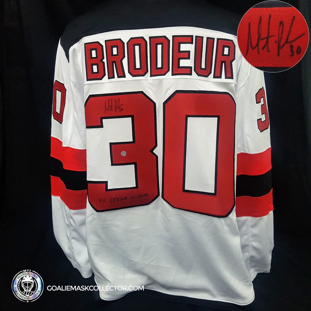Martin Brodeur Signed Jersey New Jersey Devils White. Goalie Mask Collector.